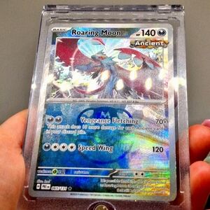 Pokemon Roaring Moon Card (Master Ball Pattern) 065/131 Sv Prismatic Evolutions